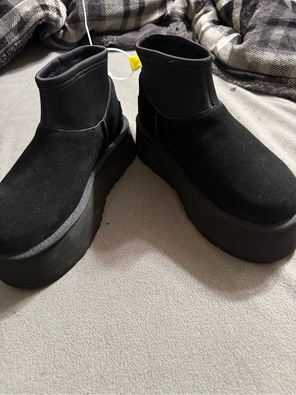 Women's UGG Black Platform Boots - Sleek Chunky Sole